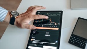 Read more about the article How to invest in Cryptocurrency
